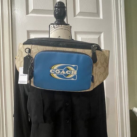 COACH BUMB BAG LEATHER TAN LOGO ALL OVER TURQUOISE POCKET ICONIC VERSATILE - Picture 10 of 12